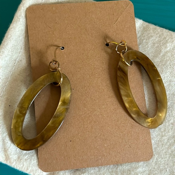 New 7 Pair Collection Multi Color Fashion Drop Hoop Button Chandelier Earrings - Picture 11 of 15